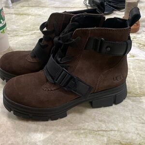 Ugg Ashton Lace Up Boot